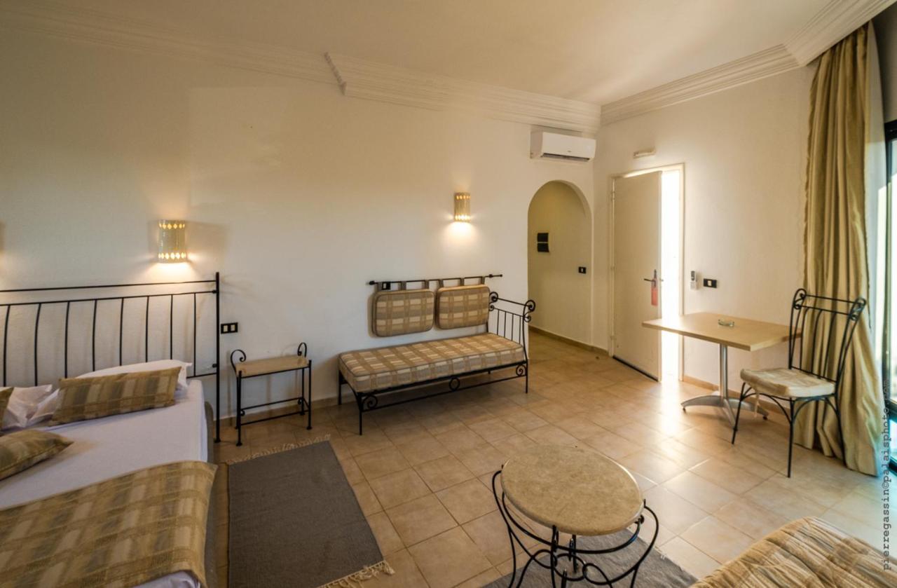 Hotel Cercina Ouled Yaneg Exterior foto